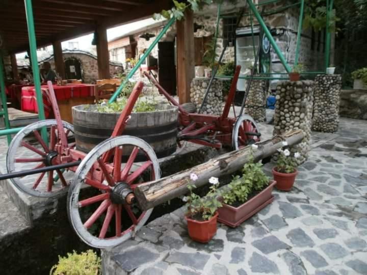 Хотел Механа Воденицата Zlatkov Chiflik Εξωτερικό φωτογραφία